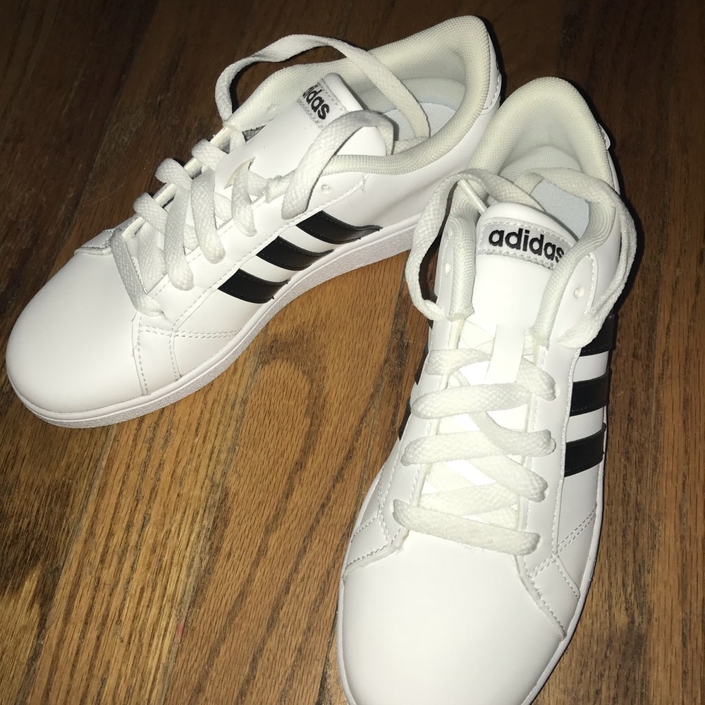 Never Worn Adidas Neo